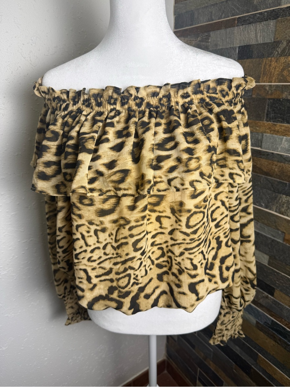 Express Leopard Print Off-Shoulder Blouse in Tan and Black Size Medium